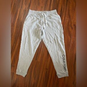 Calvin Klein women’s XL joggers, light grey